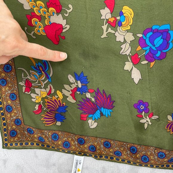 Vintage Floral Print 100% Silk Large Square Scarf Olive Green Made in Japan - Picture 8 of 13